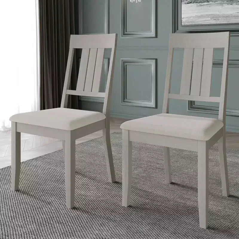 Chaise de salle à manger en bois avec revêtement gris chaud