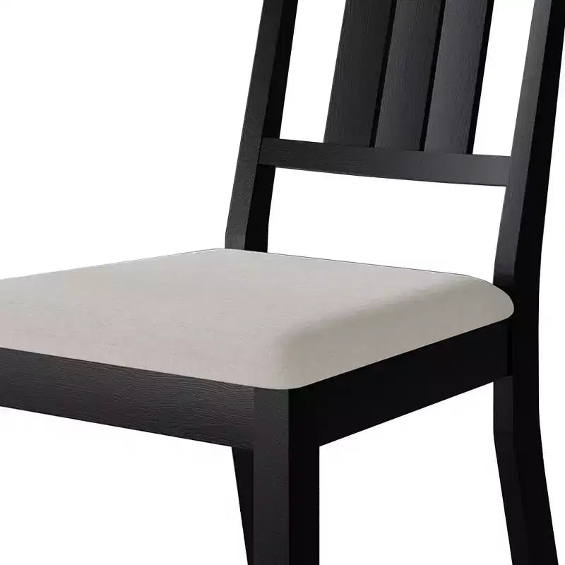 Chaise de salle à manger en bois avec revêtement gris chaud